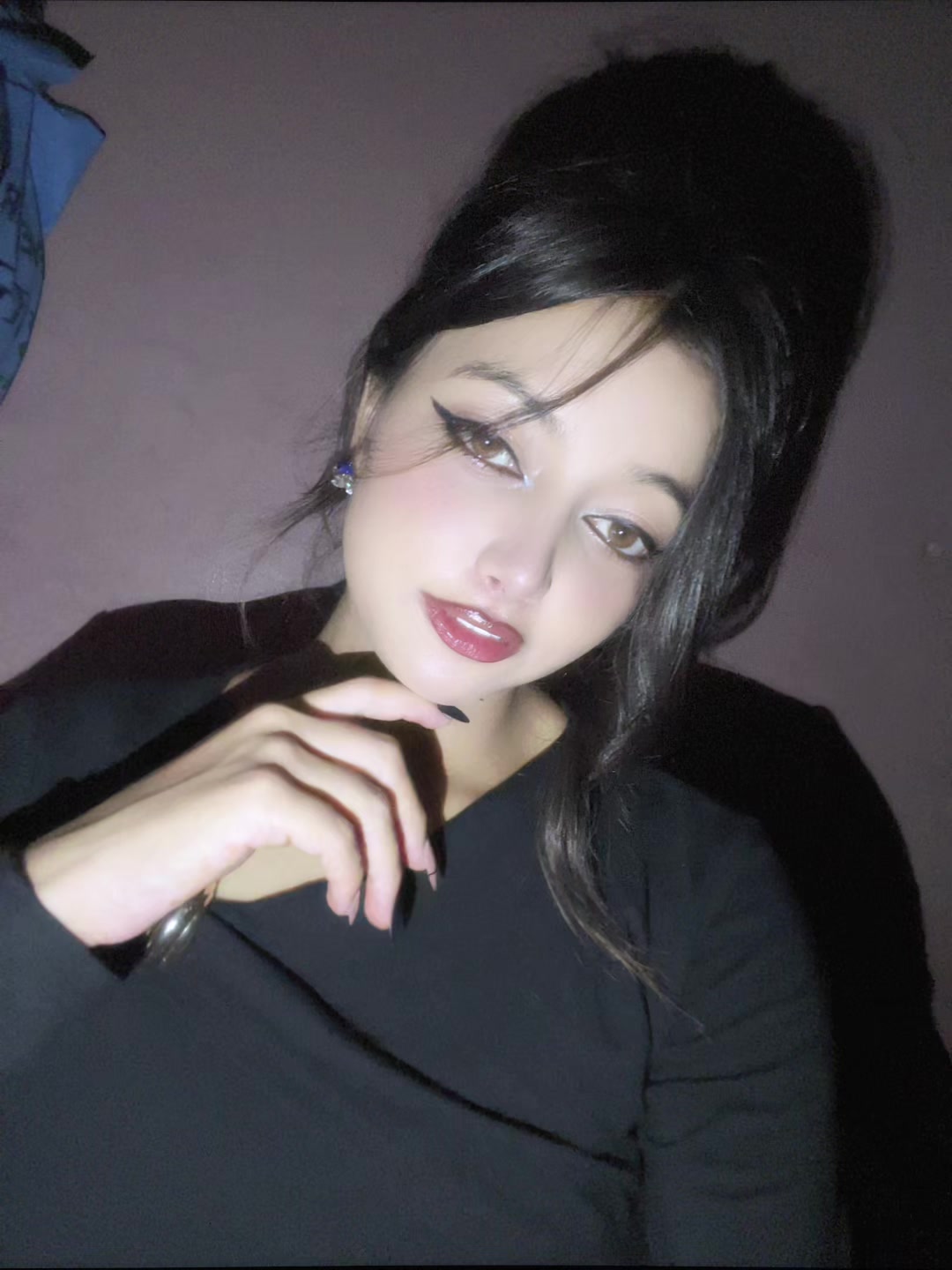 @PRIYA (🫶)