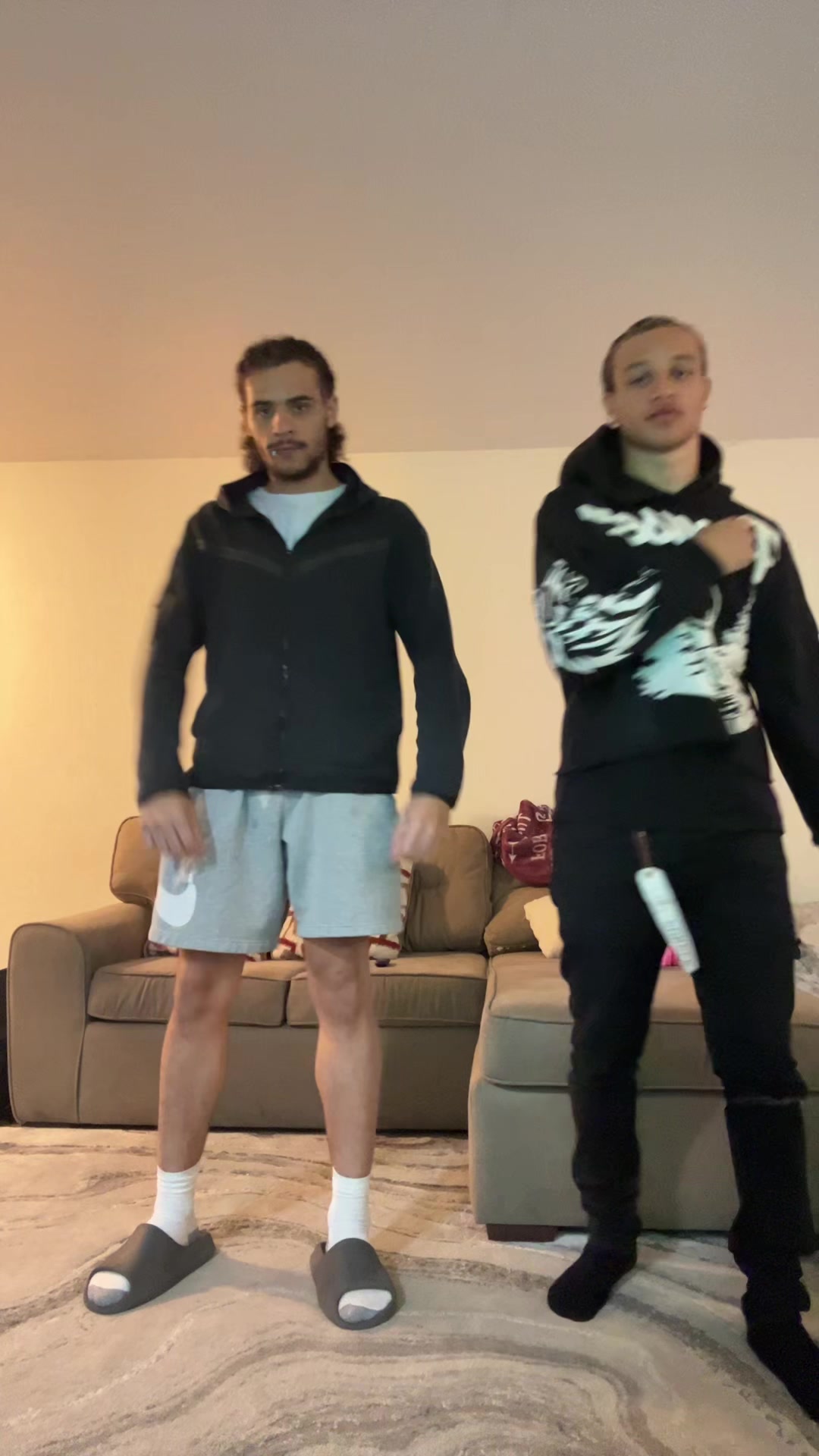 @J O S H 🕺