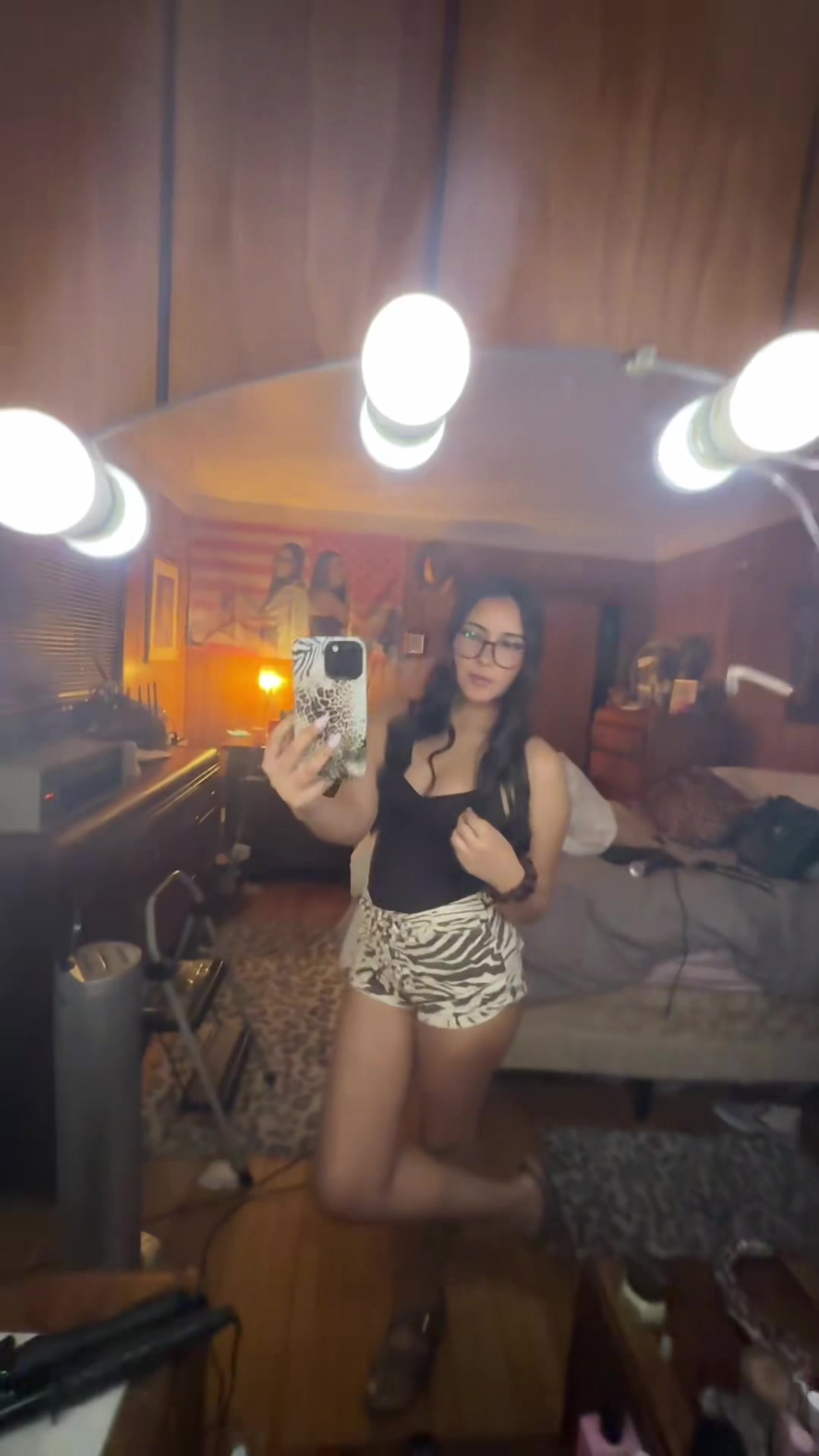 @spam 🐆♠️⛓️💫