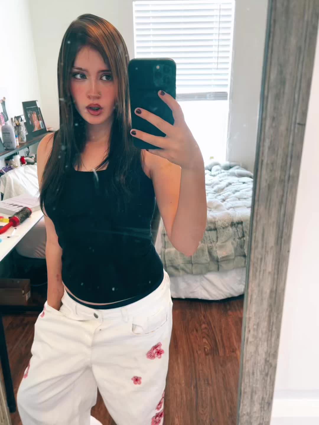 @junanabananaa