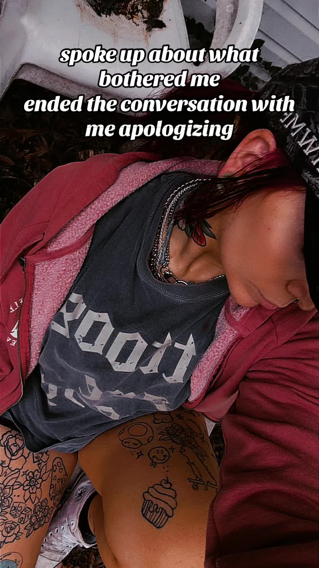 @glowmothxo