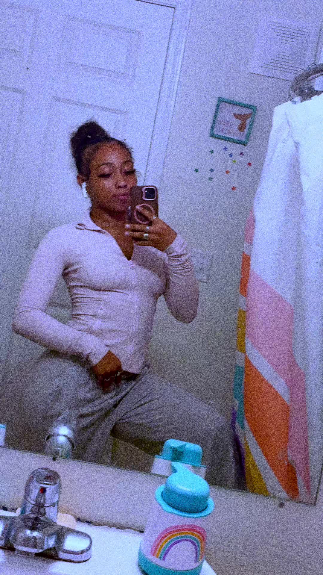 @x.meiyaa