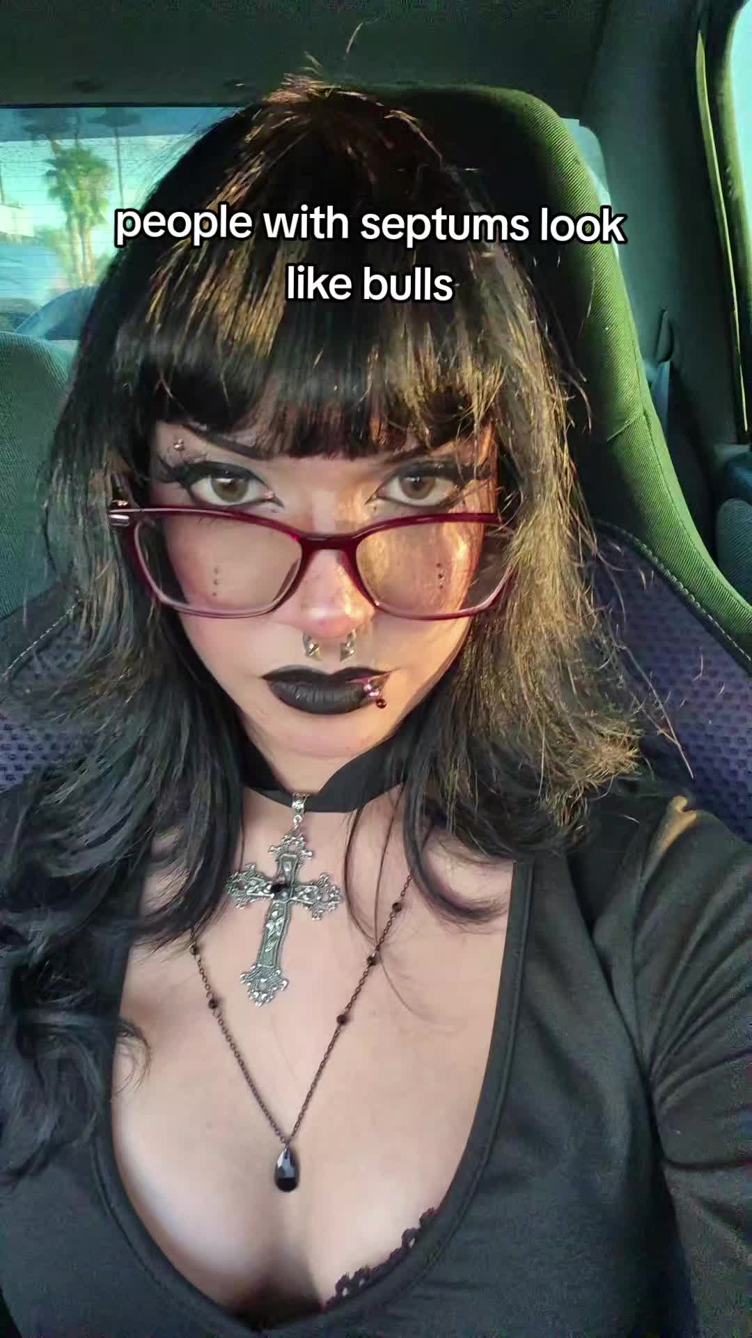 @Miss Dracula