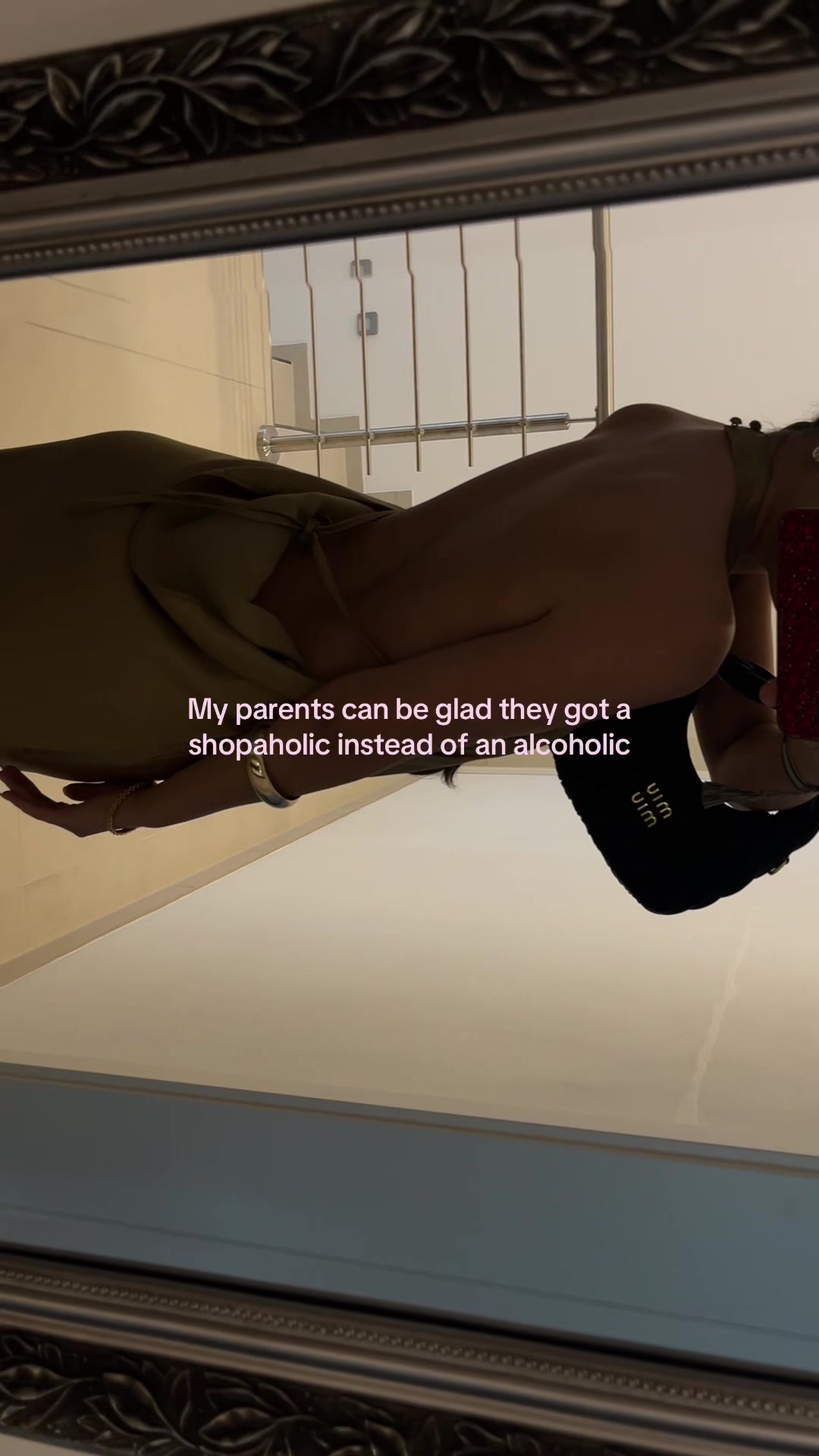 @𝒜𓃮