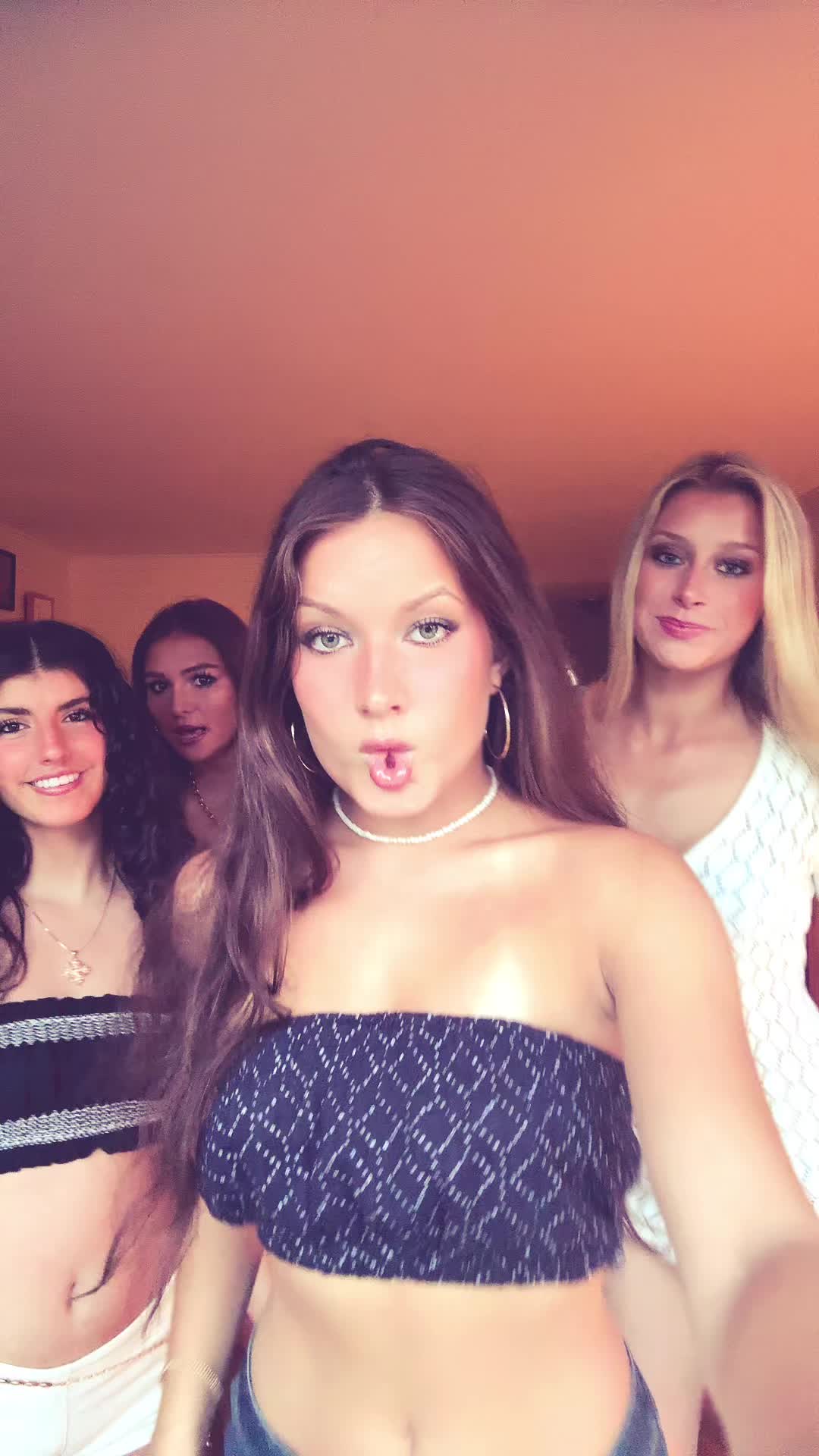@Mo