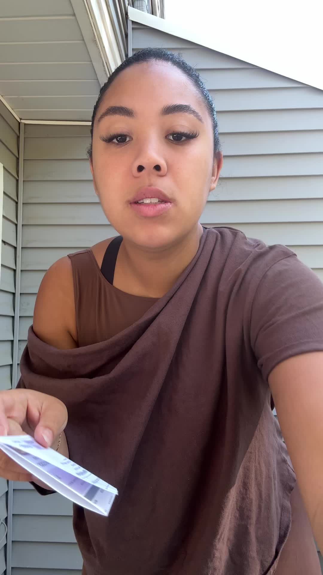 @veronica