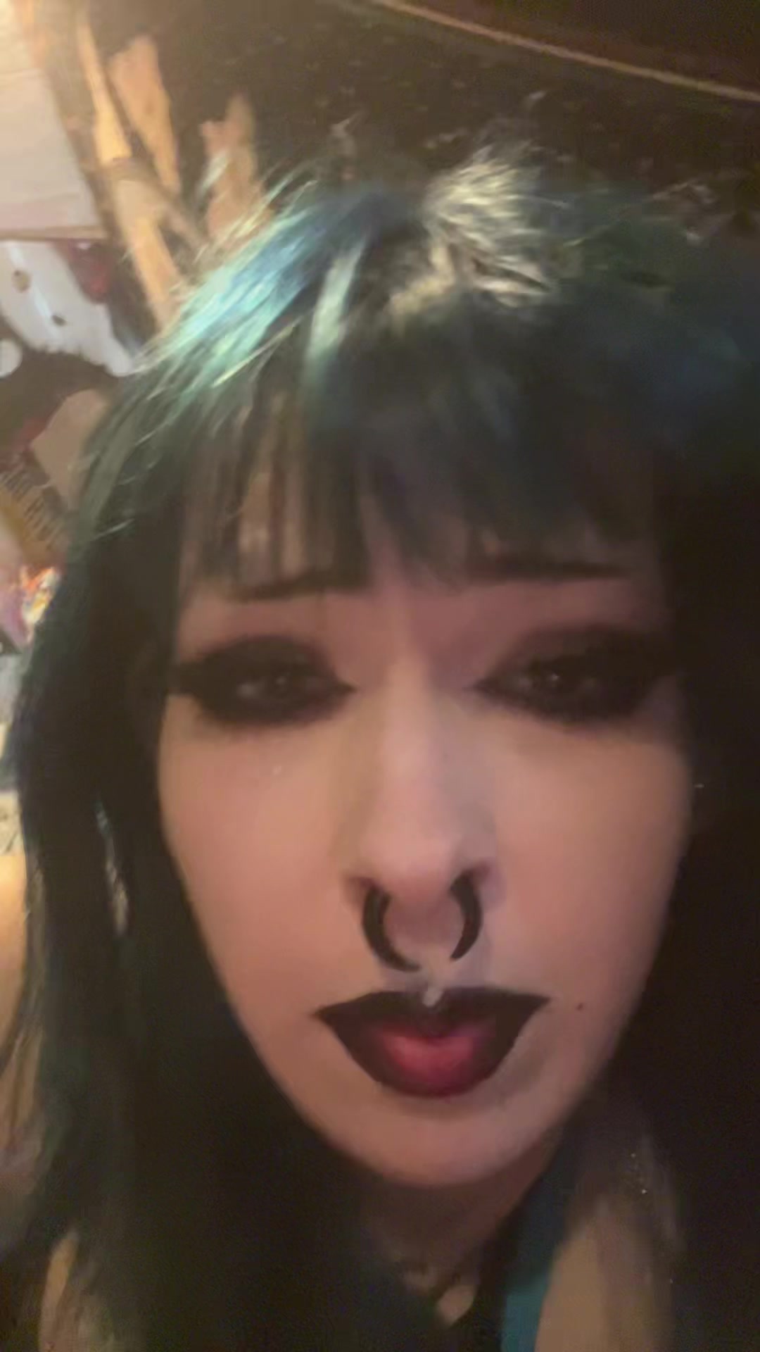@xena