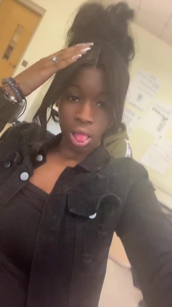 @Mind your business 🗣️🫶🏾 .