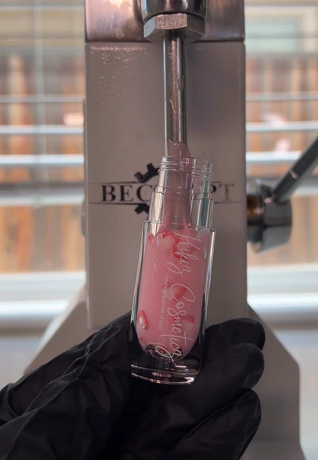 @Kikiz Cosmeticz