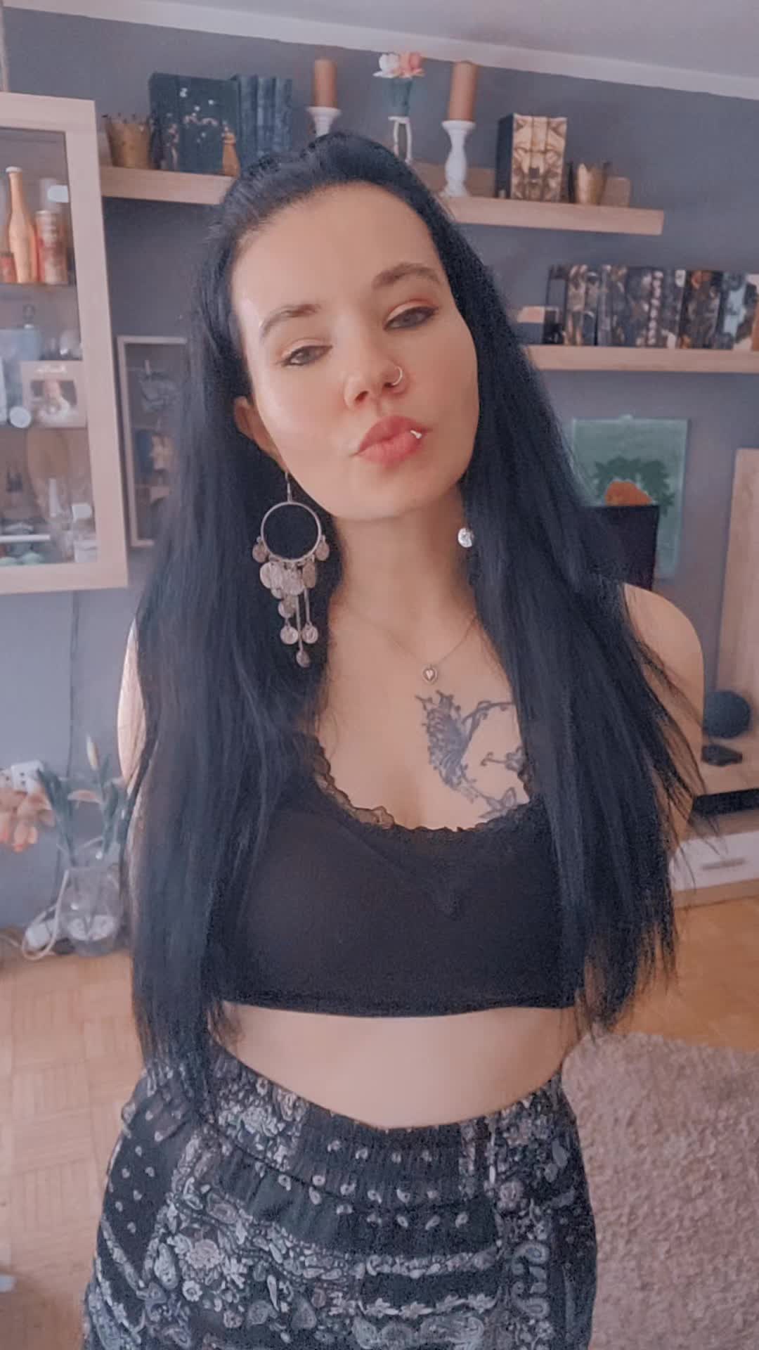 @🔥𝑬𝒗𝒊𝒍𝒍𝒑𝒓𝒊𝒏𝒄𝒆𝒔𝒔🔥