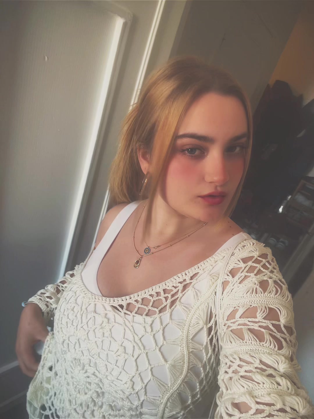 @Ariana_222