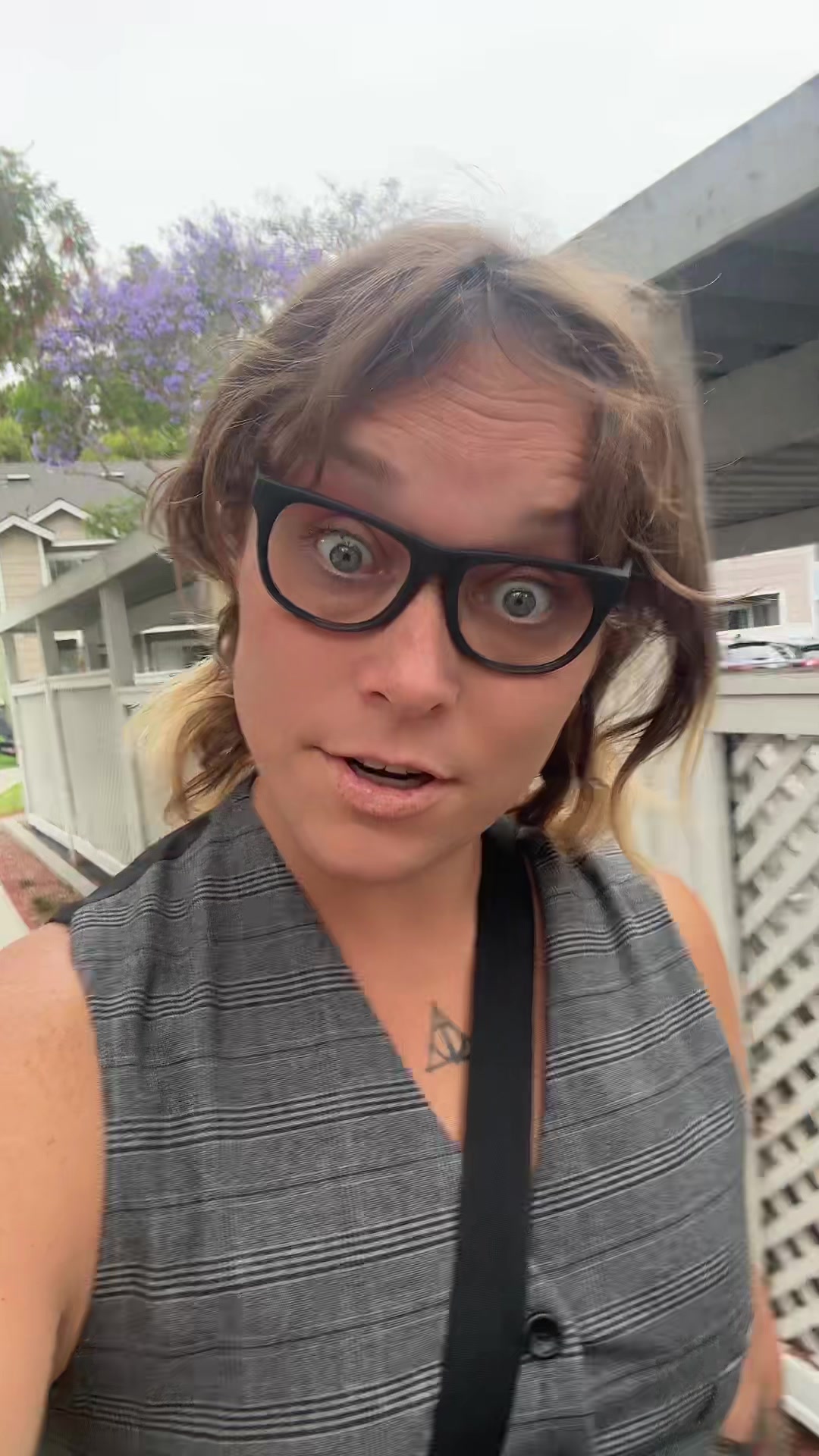 @Sylvie (GQ) 🎆 🏳️&zwj;⚧️ 🪽💜