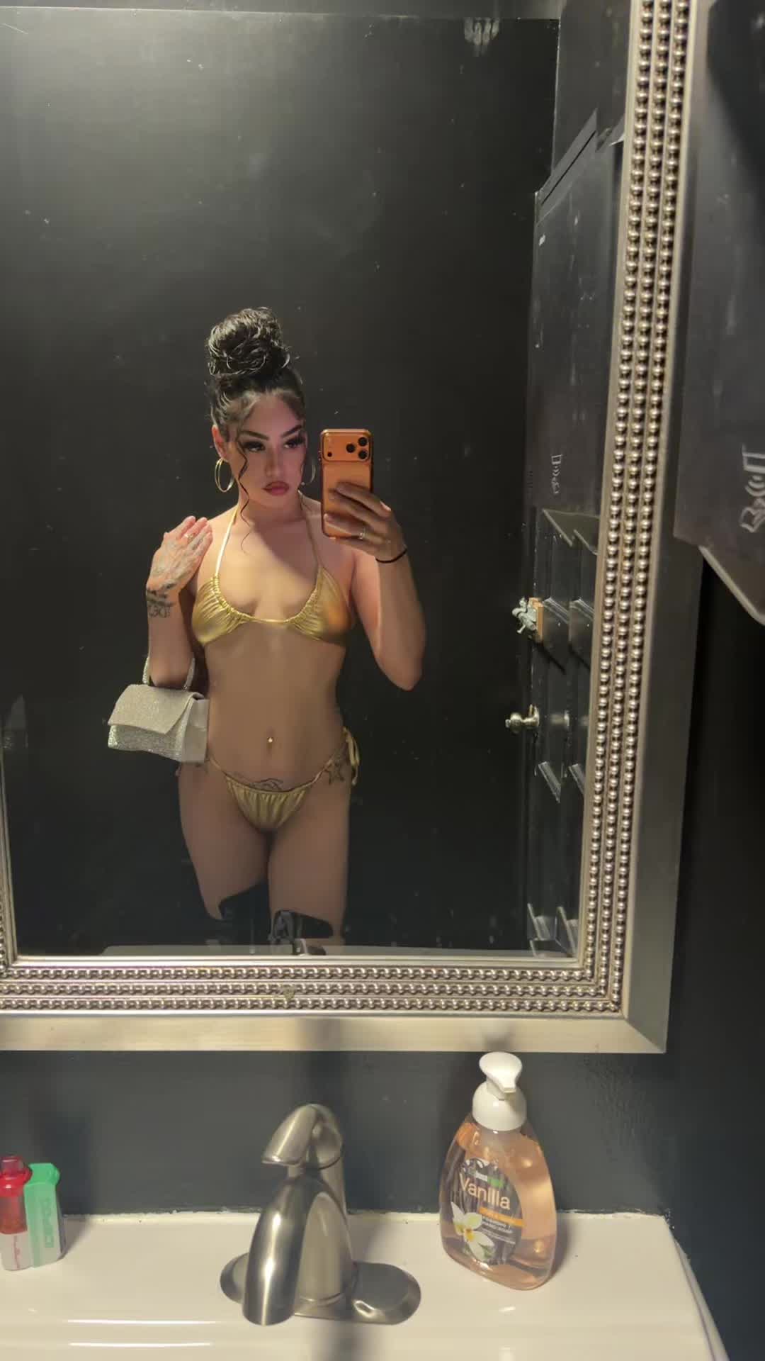 @Lindsay Jade