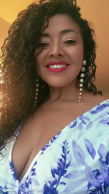 @LUZDELUNA3080