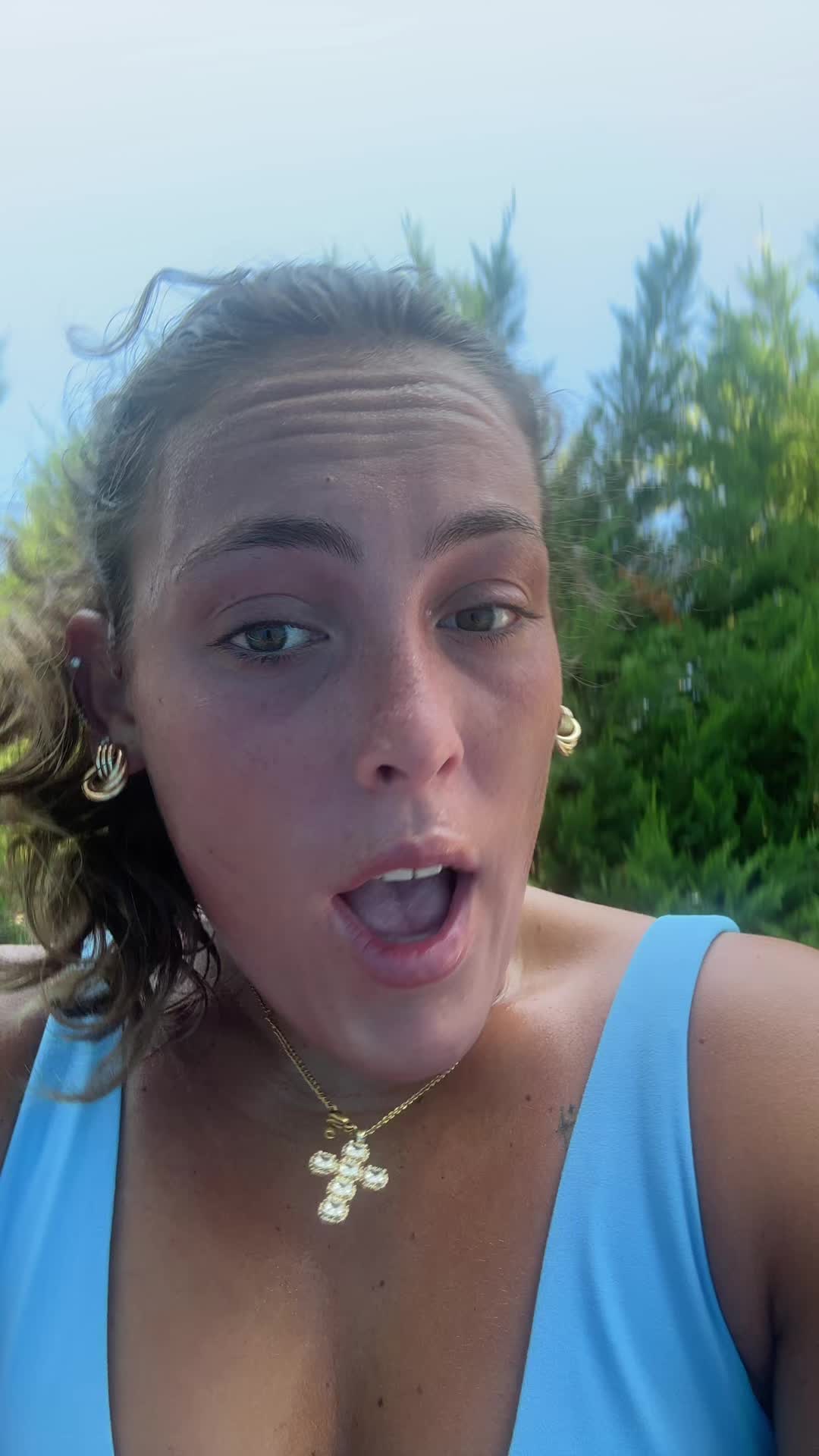 @ava.agresti