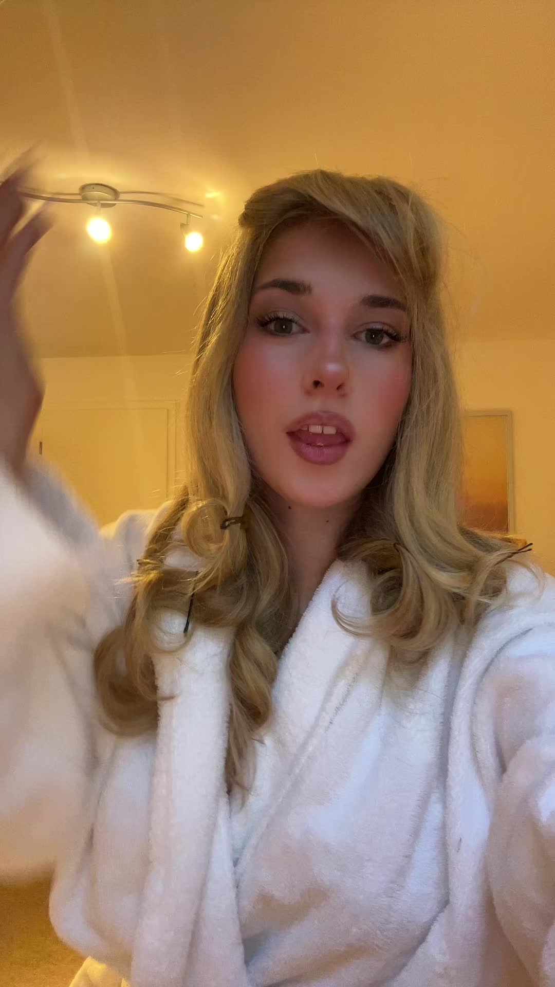 @𝑇ℎ𝑒𝑟𝑒𝑠𝑎 ⚢