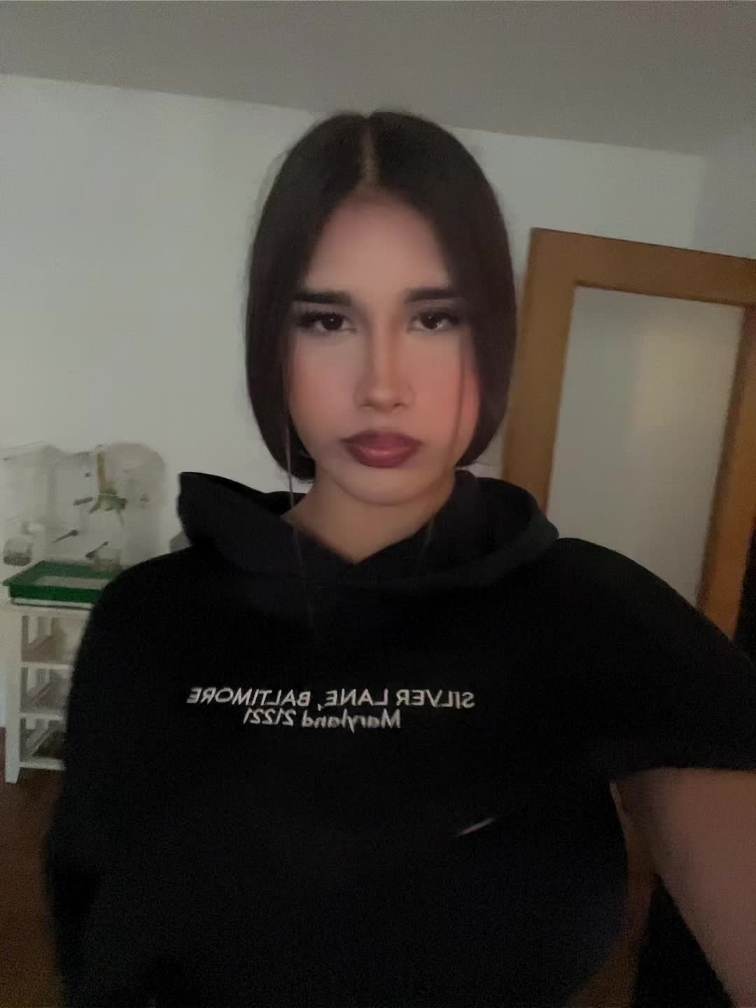 @NIKA🦈
