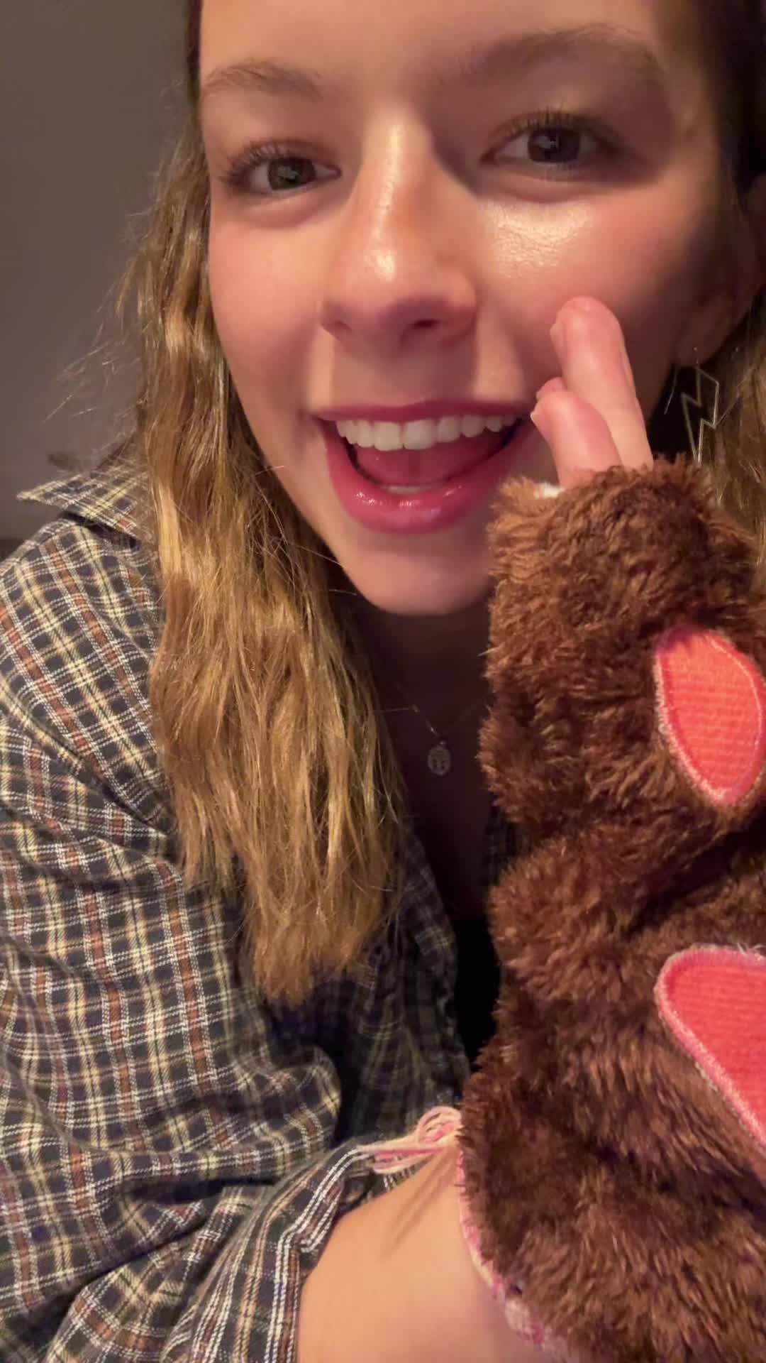 @Ava🧌
