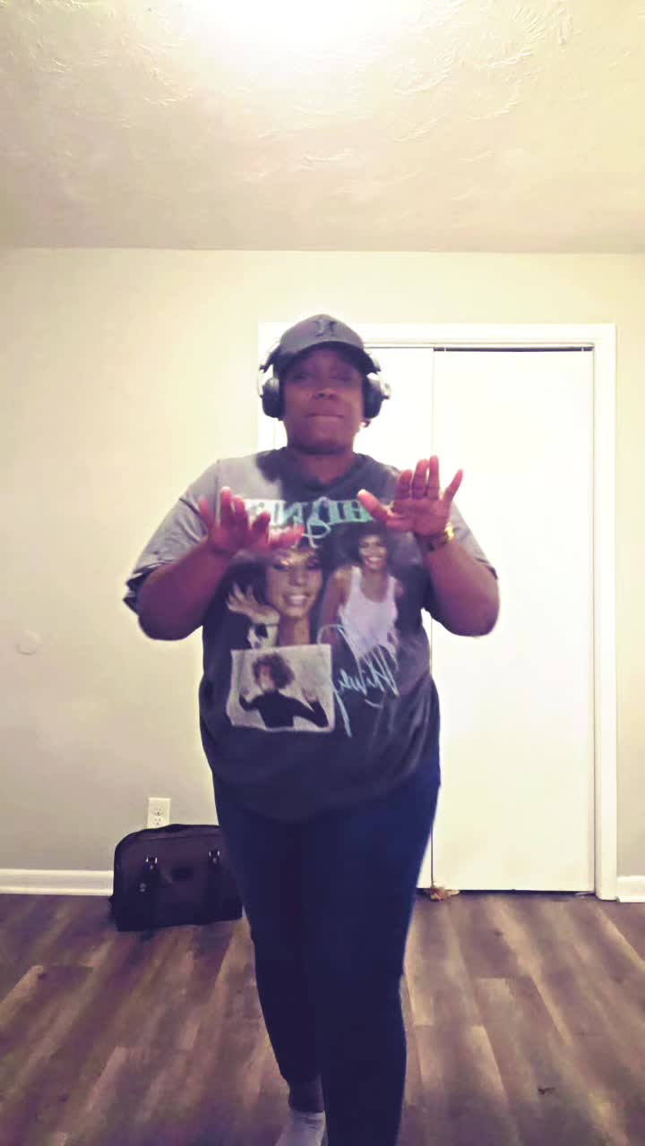 @LaLaSpeaks