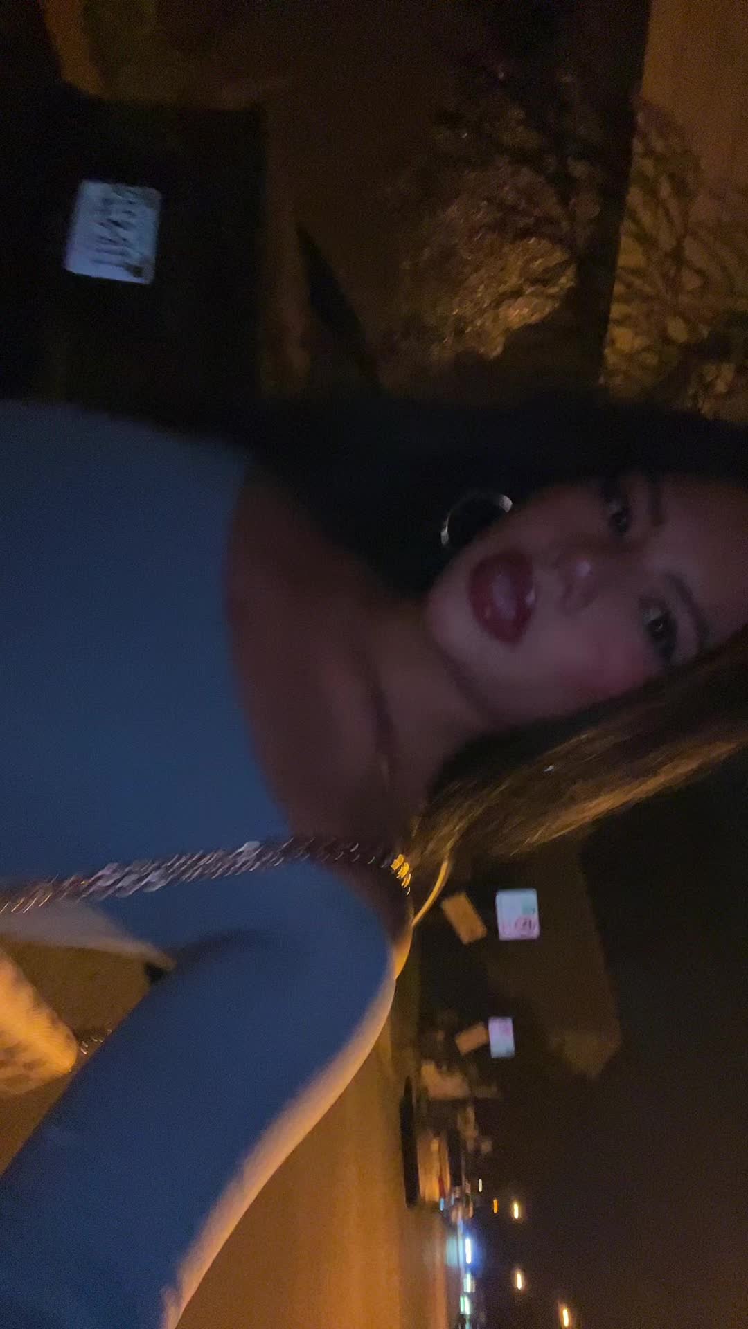 @VALENTINA