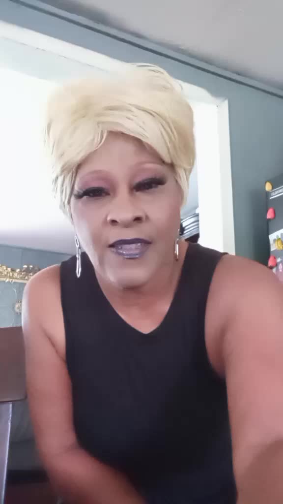 @loucalomese
