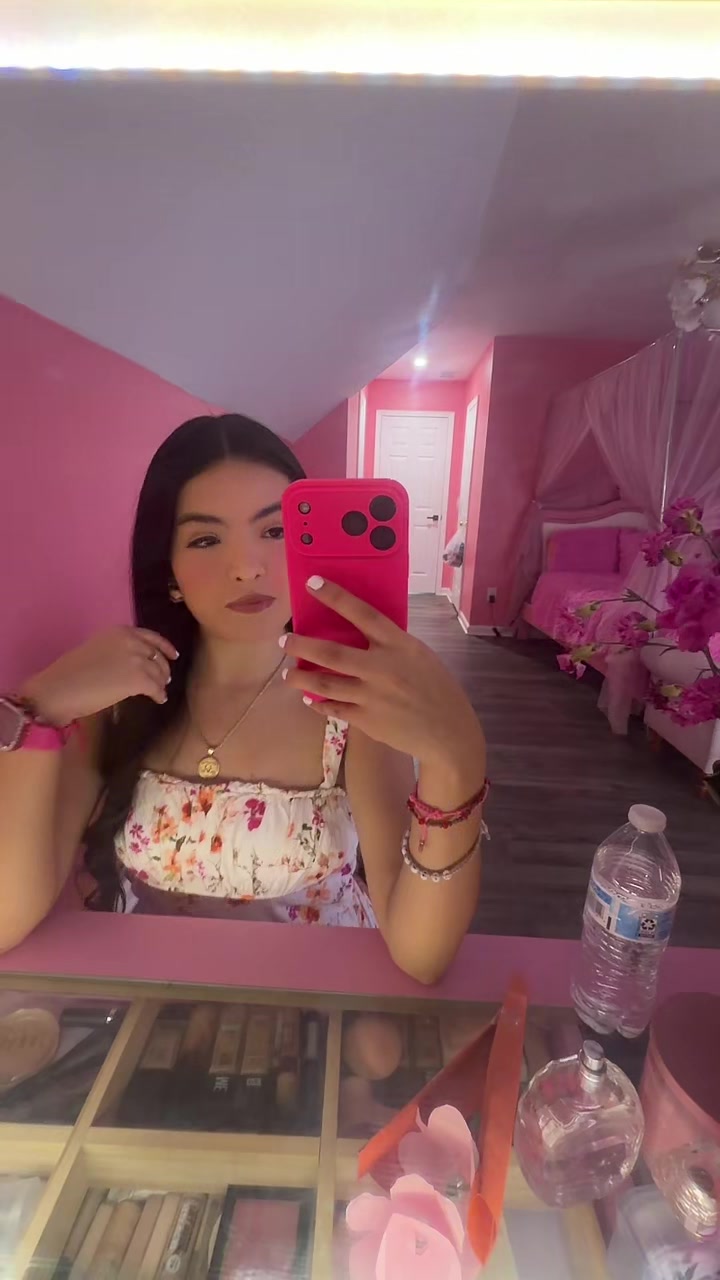 @_n.a.y.e.l.i