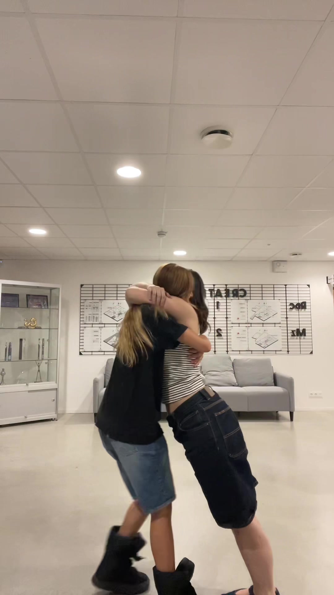 @donotworryleo