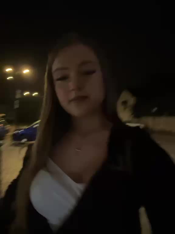 @𝒶𝓁𝒾𝒸𝑒🌟