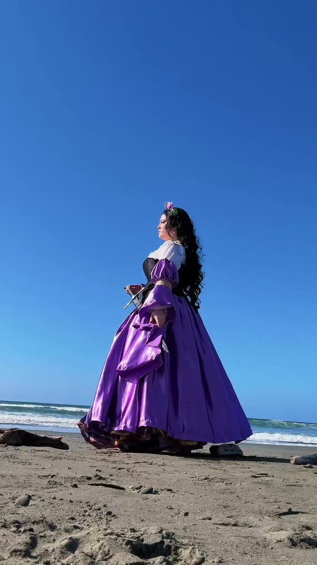@💜👑Queenie👑💜