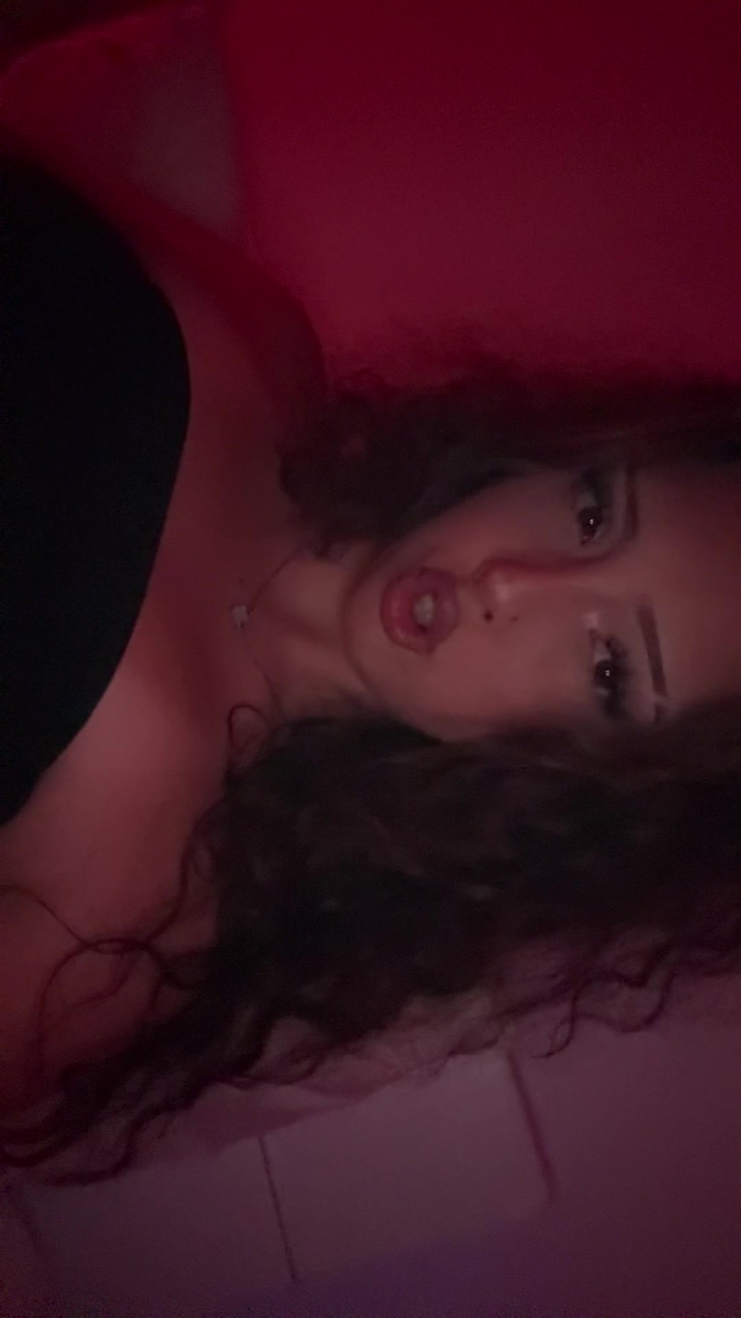 @𝑬