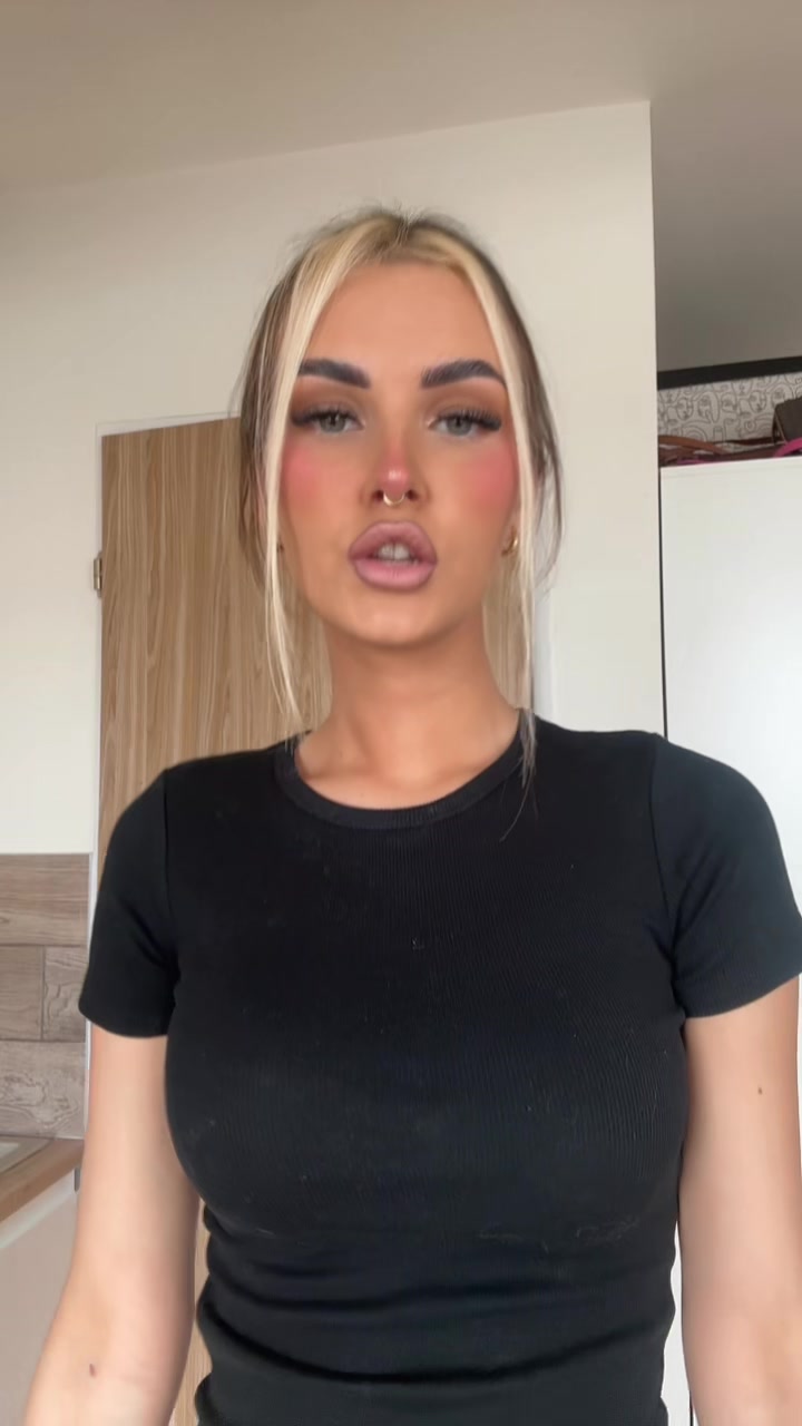@Nikola👸🏽✨