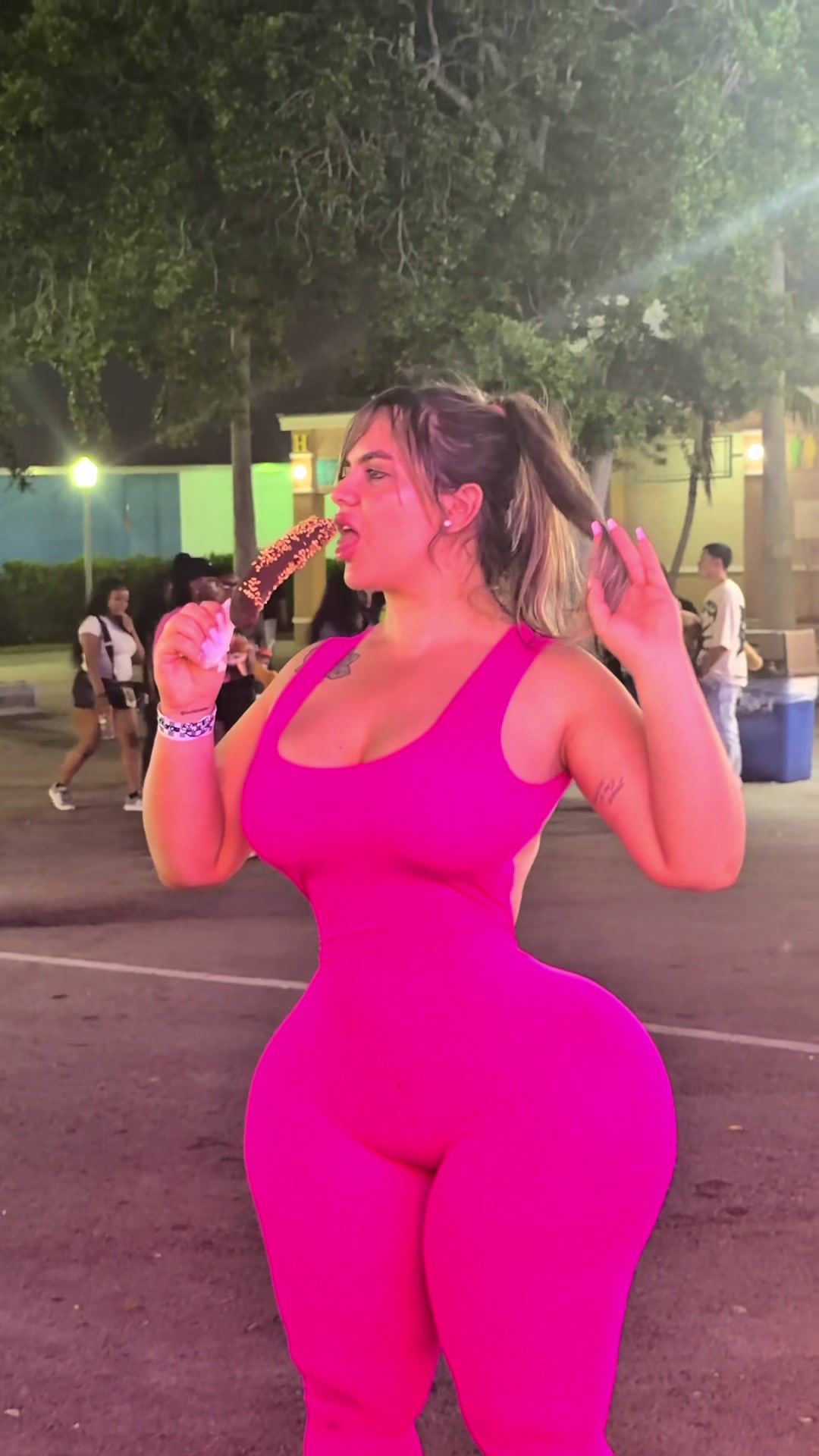 @Ely La Bella