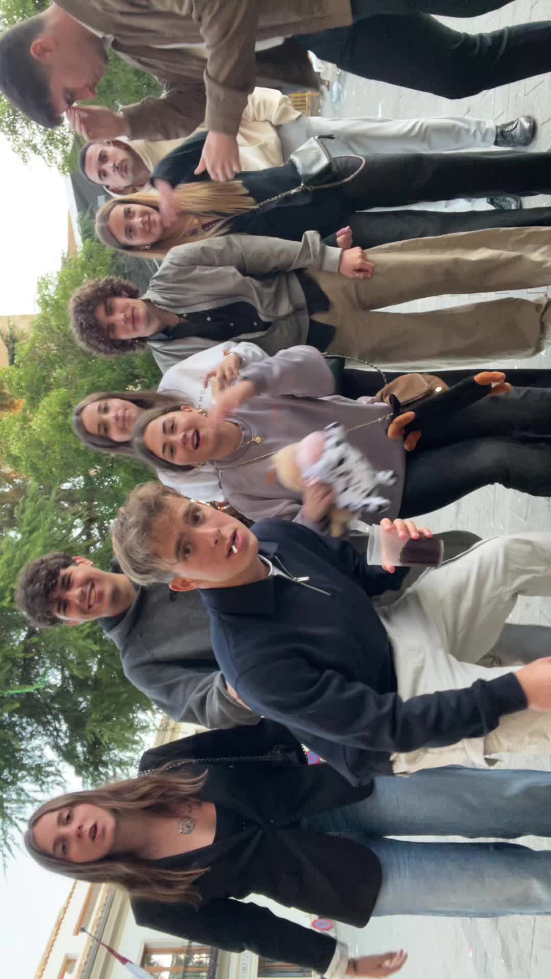 @campillanas