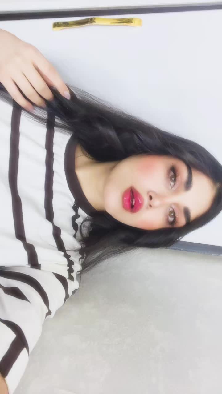@isoniaa