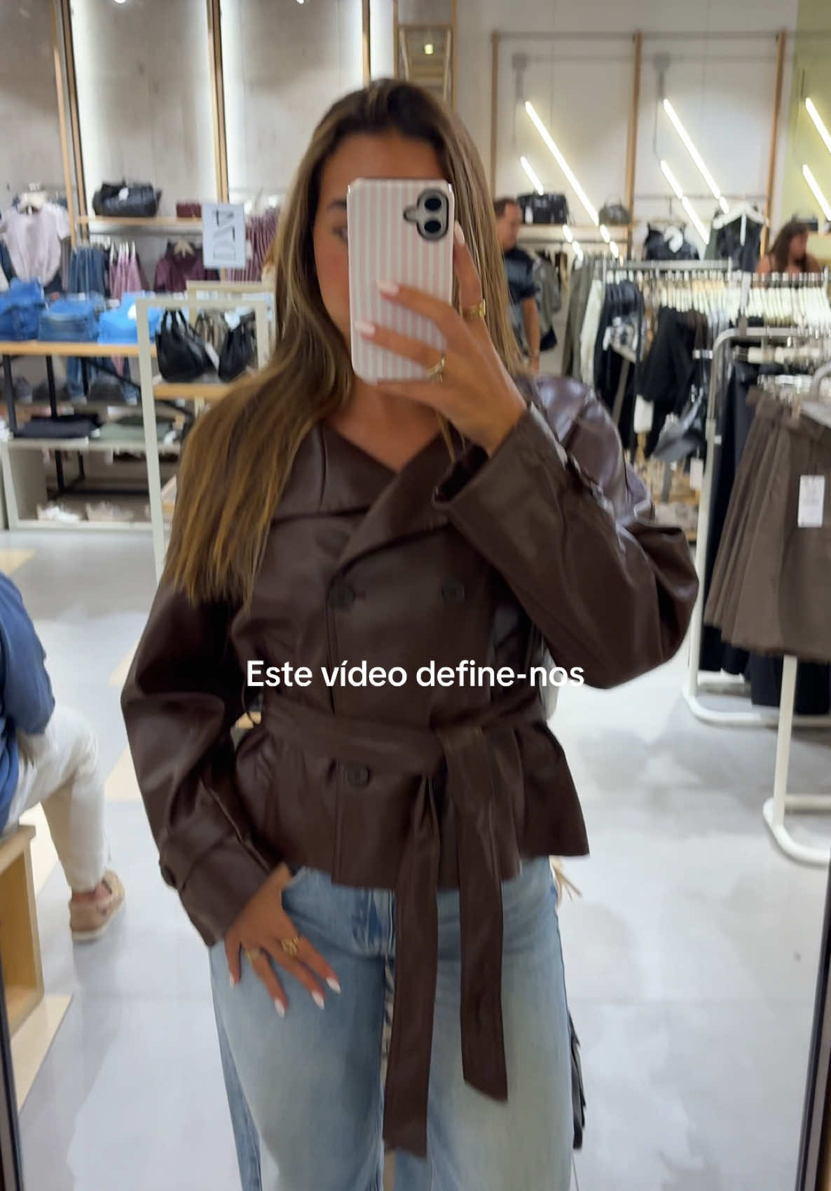 @Carolinaluz