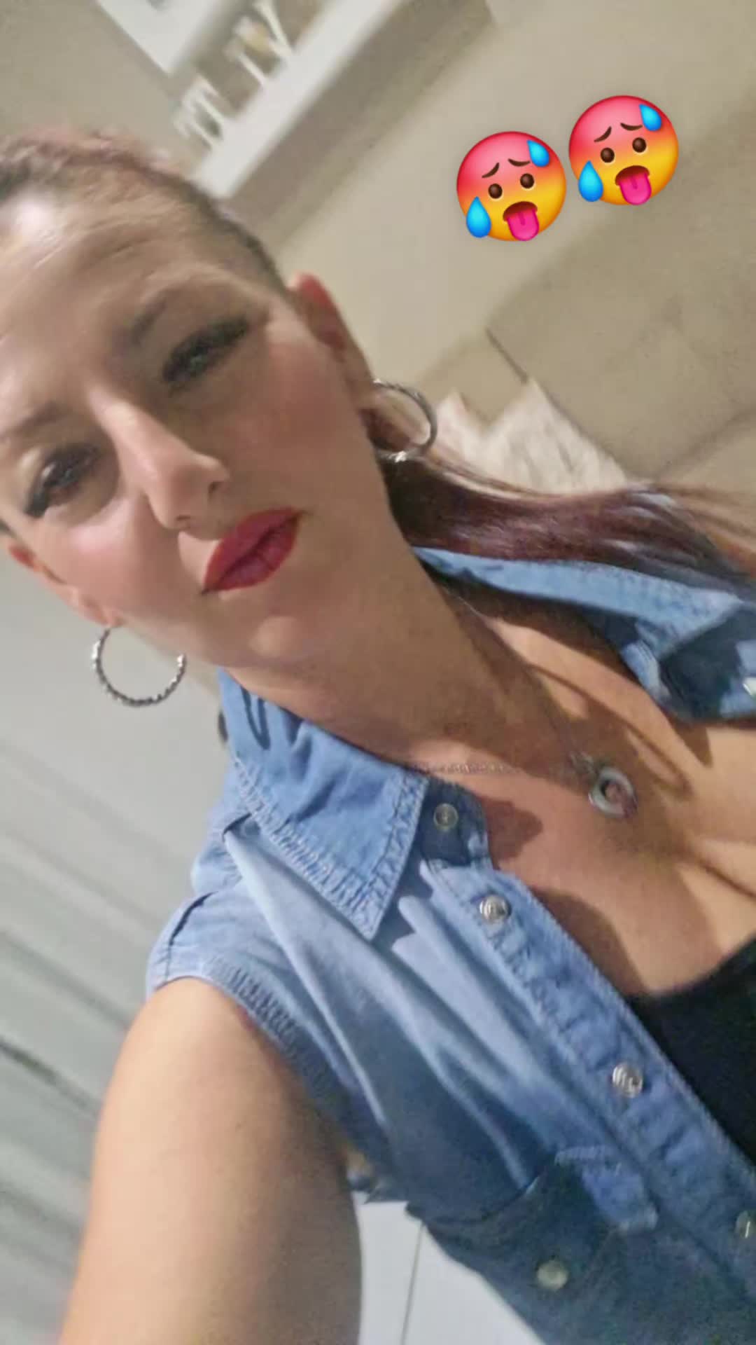 @GinaSalandra