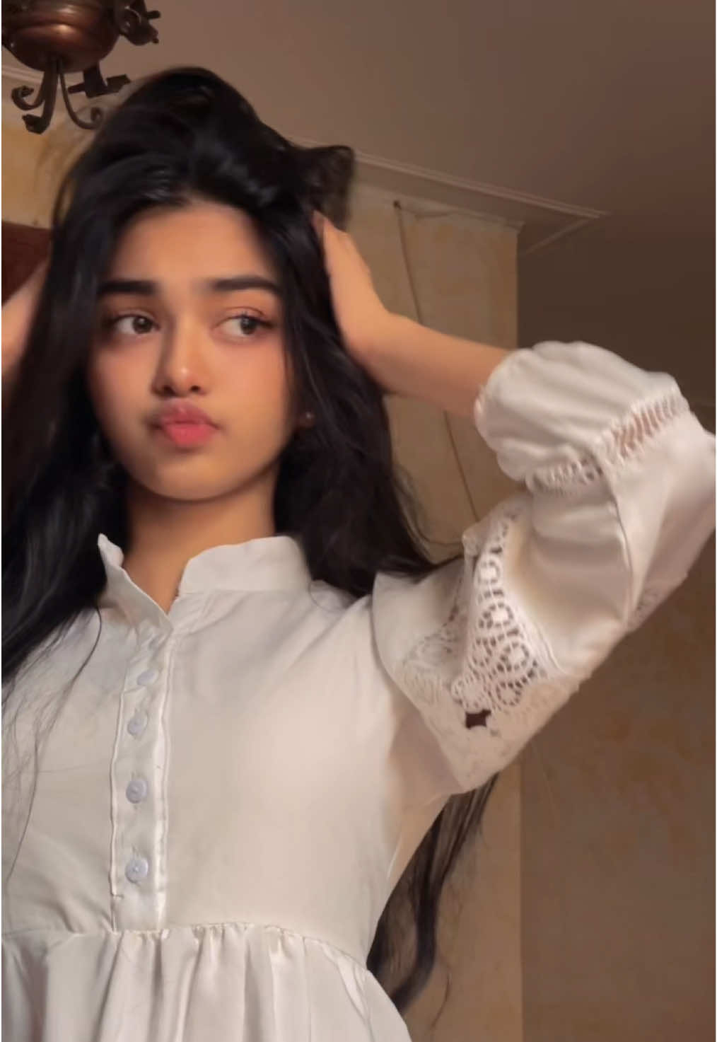 @𝐒𝐚𝐯𝐢𝐧𝐝𝐢 𝐍𝐢𝐫𝐦𝐚𝐧𝐢