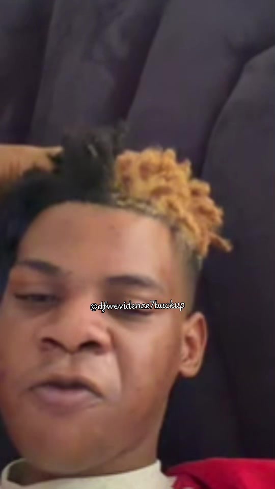 @𝓓𝓯𝔀🤬