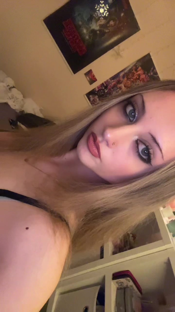 @&dagger;𝓙𝓾𝓵𝔂🐅