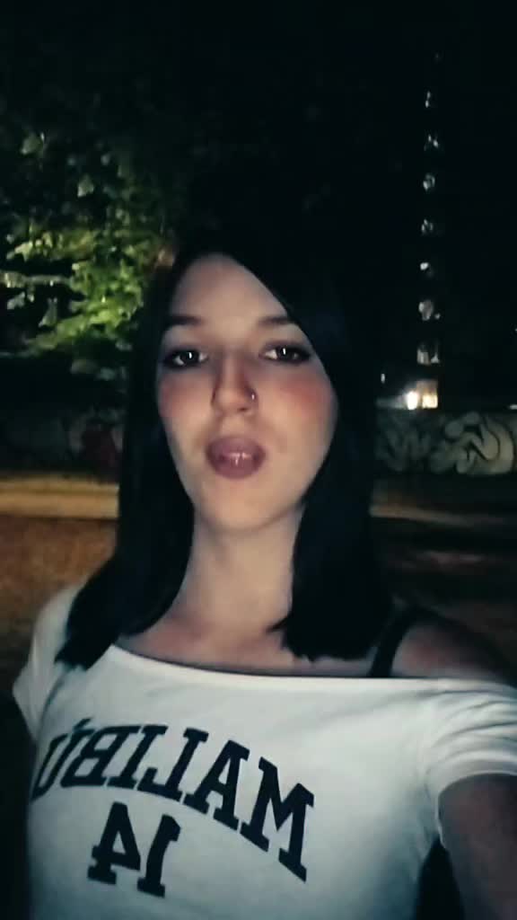 @chiaraleone