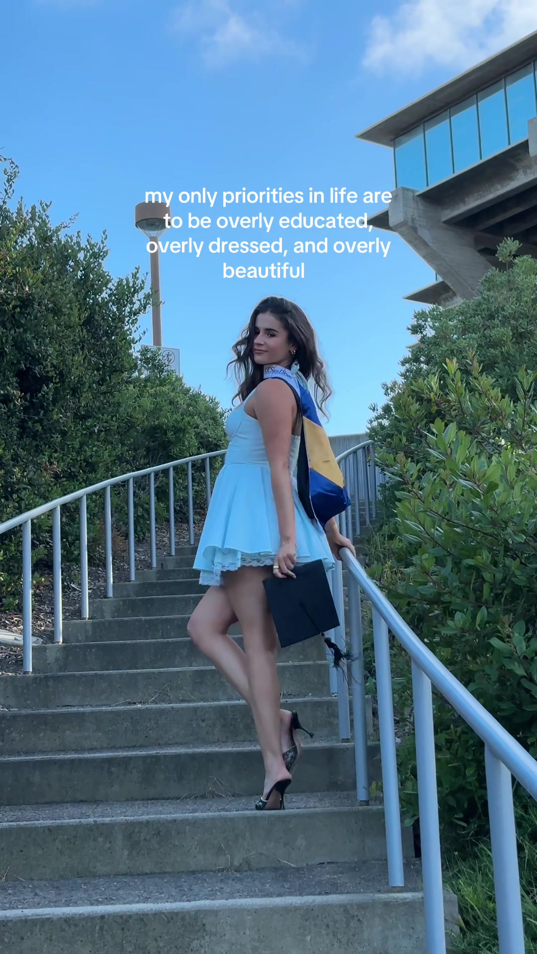 @𝙽𝙸𝙲𝙾𝙻𝙴