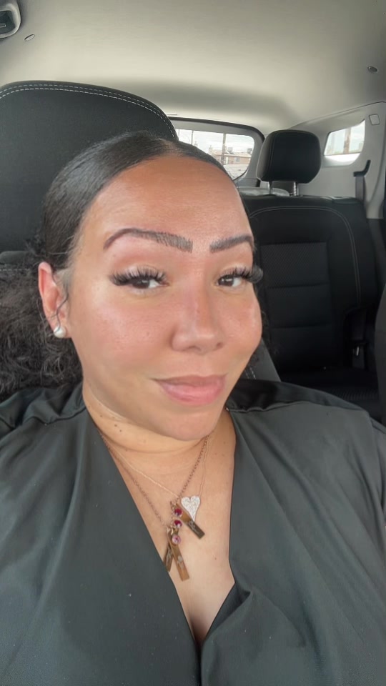 @Krystina B 🔌🦅