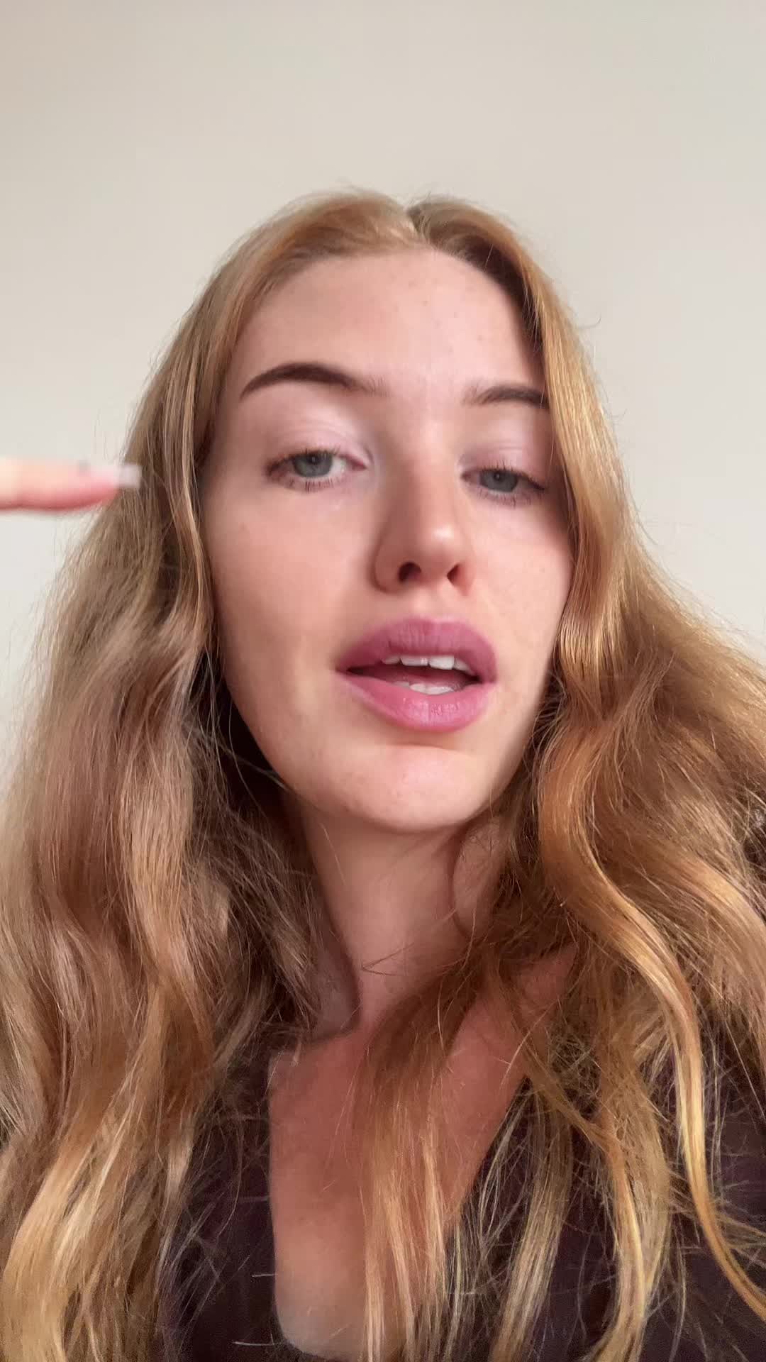 @elle gibson