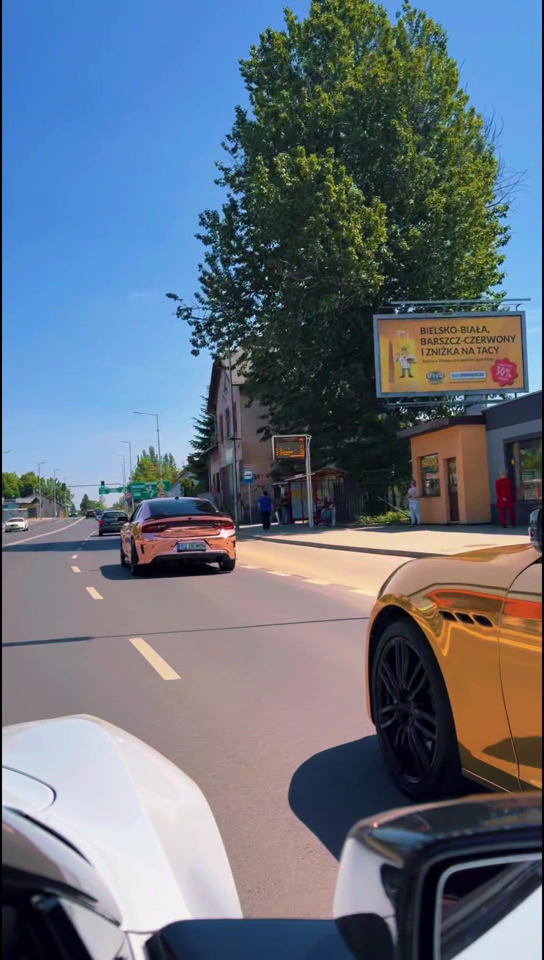 @Golden Cars