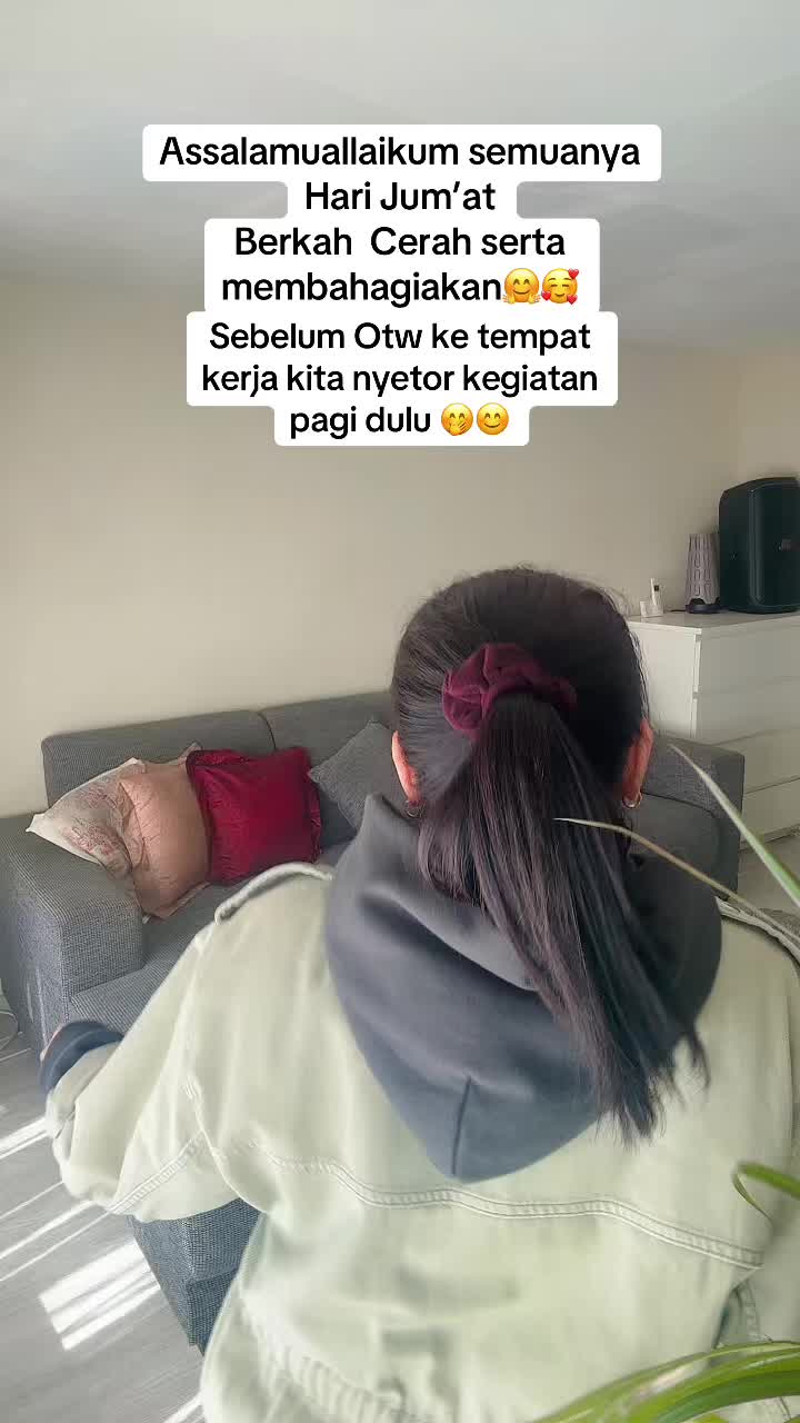 @Elvina Pina 🇮🇩