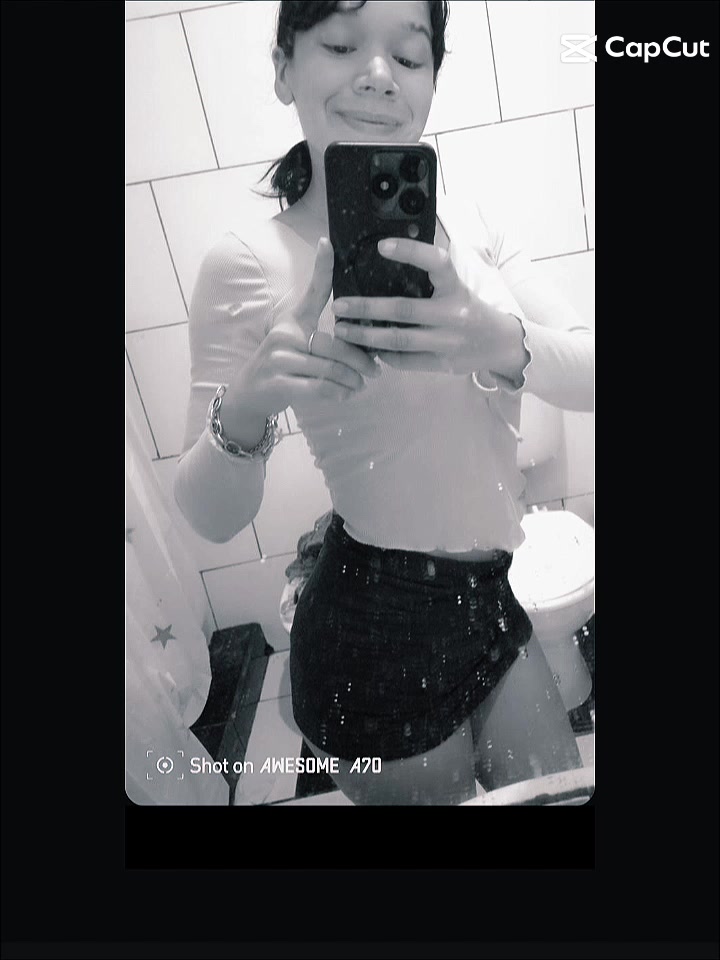 @la enana ❤️🔥