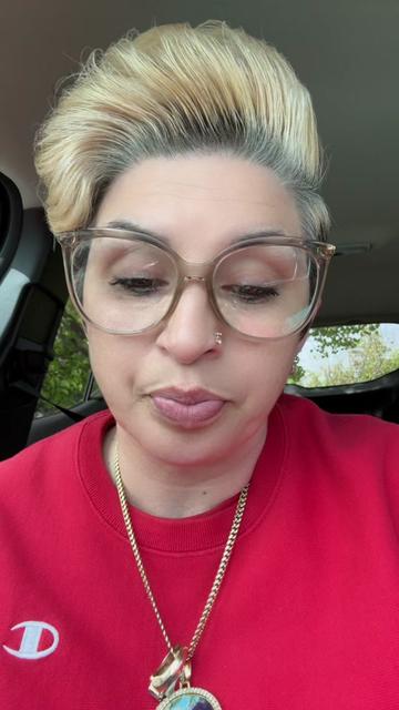 @EyeCandiXoX