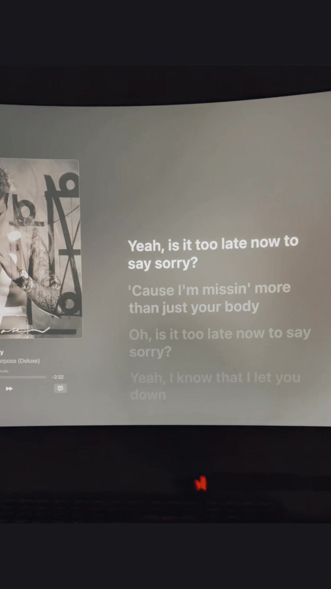 @𝔩𝔶𝔯𝔦𝔵𝔠𝔰__🎧