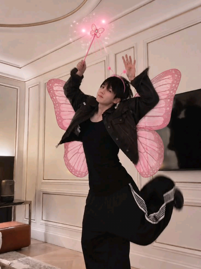 @MIMI VAI VER O BTS