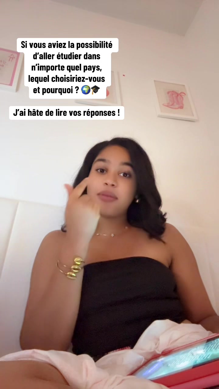 @Leilla♡🎀